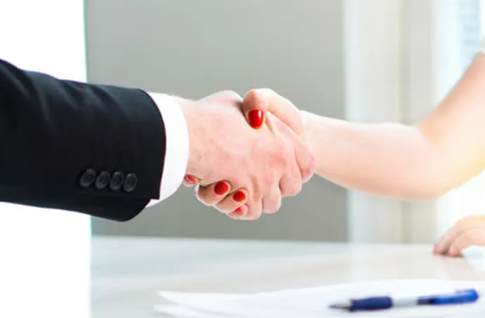 How to Identify & Negotiate Paid Training Contracts
